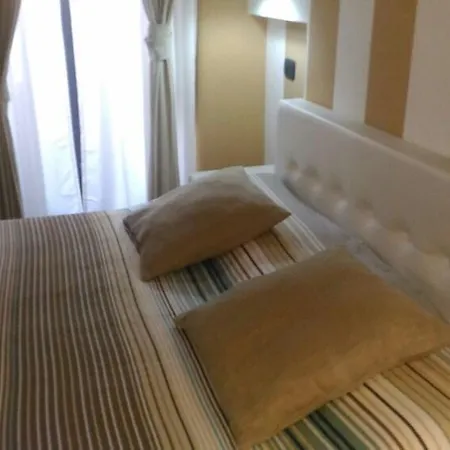 Alojamento de Acomodação e Pequeno-almoço Kolymbetra 3*