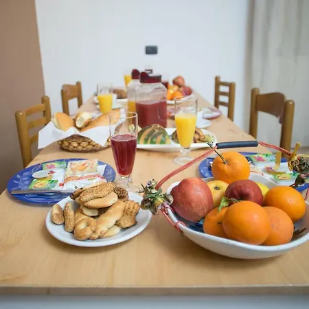 Kolymbetra Bed and Breakfast