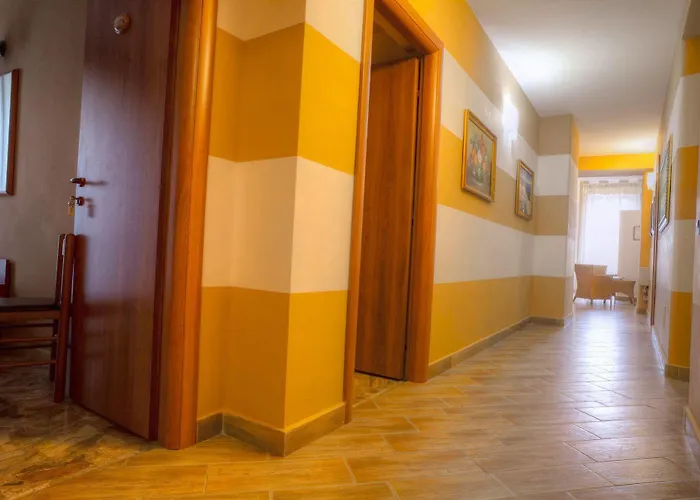 Alojamento de Acomodação e Pequeno-almoço Kolymbetra 3*